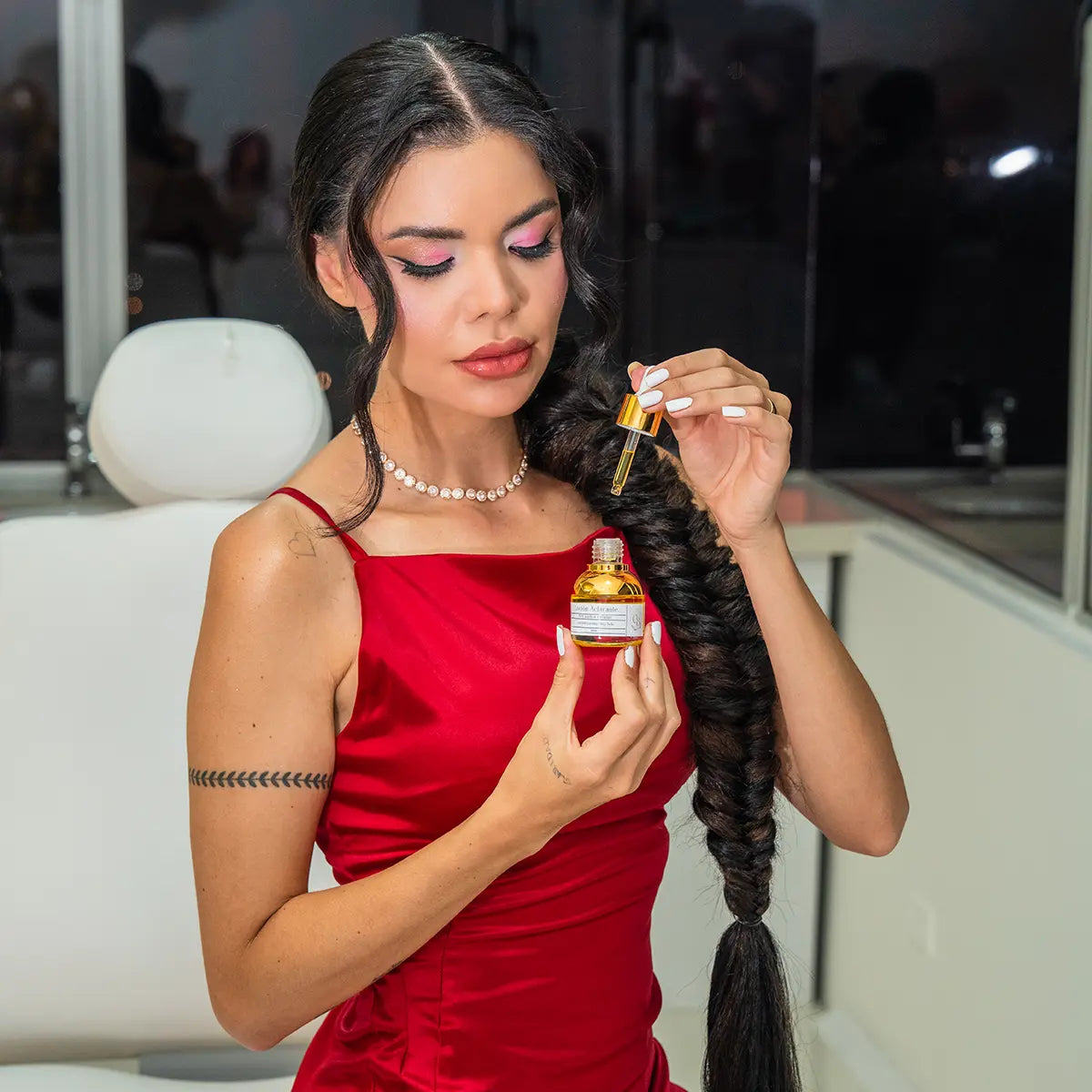 Camila Barrientos Depigmenting Tonic