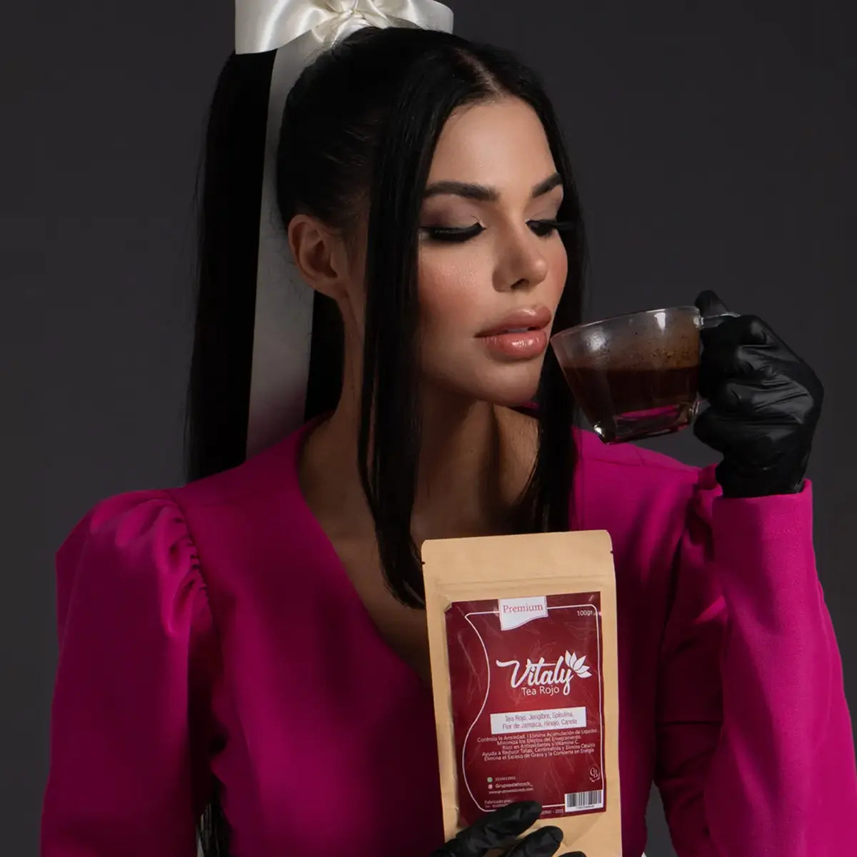 Camila Barrientos Red Tea