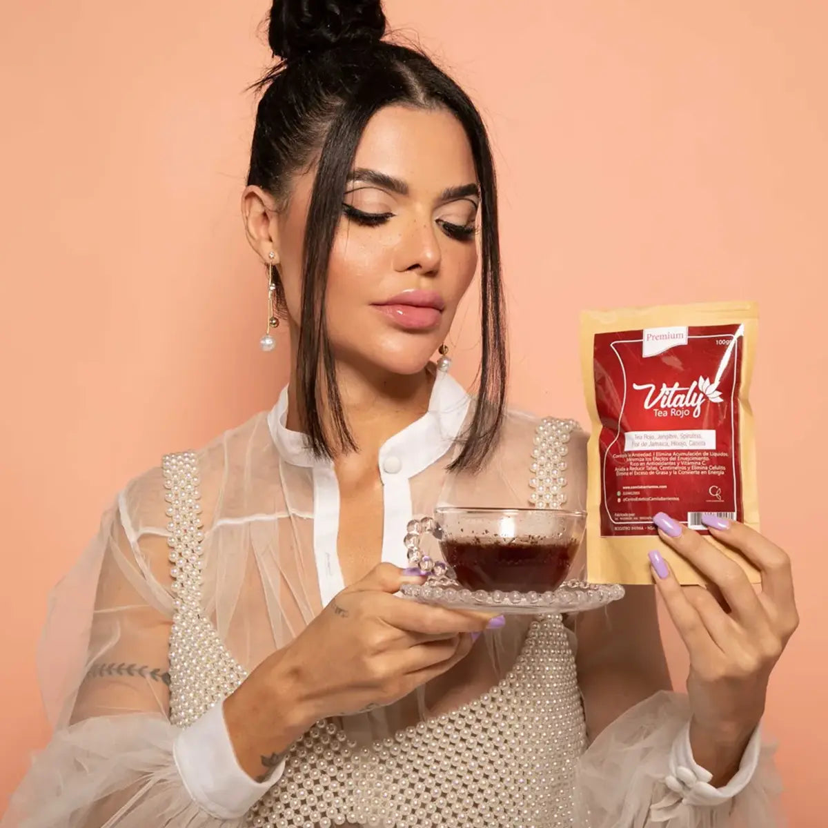 Camila Barrientos Red Tea
